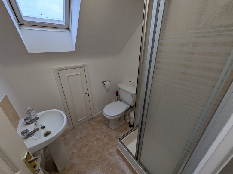 Third Floor, Chapel House, Chapel Street, Guildford, GU1 3UH