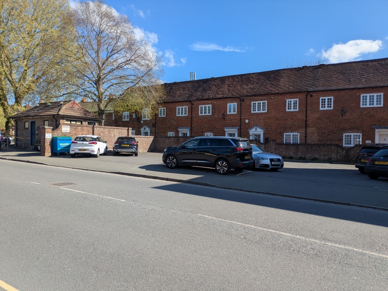 Sequel House, The Hart, Farnham, GU9 7HW