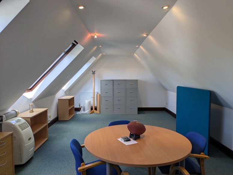 4 Studley Court, Guildford Road, Chobham, GU24 8EB