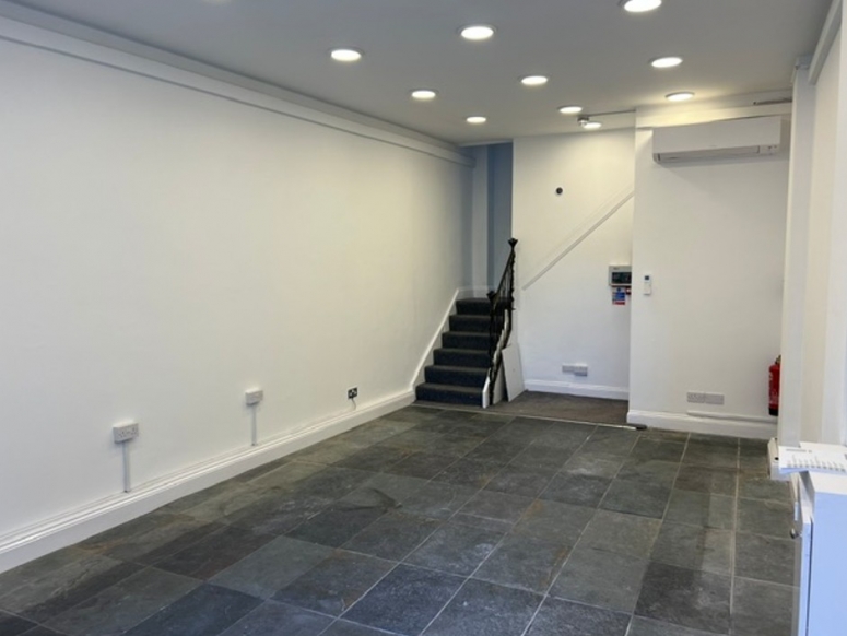 25 Chapel Street, Guildford, GU1 3UL