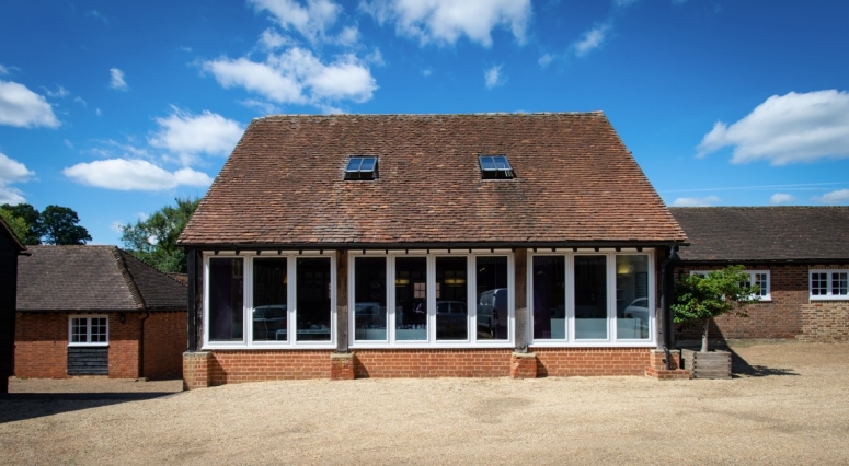 The Buttery Shoelands Farm, Seale Lane, Puttenham Surrey GU10 1HL