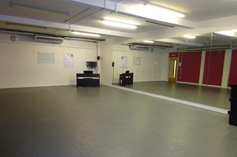 Unit 5, Riverside Business Centre, Walnut Tree Close, Guildford, Surrey GU1 4UG