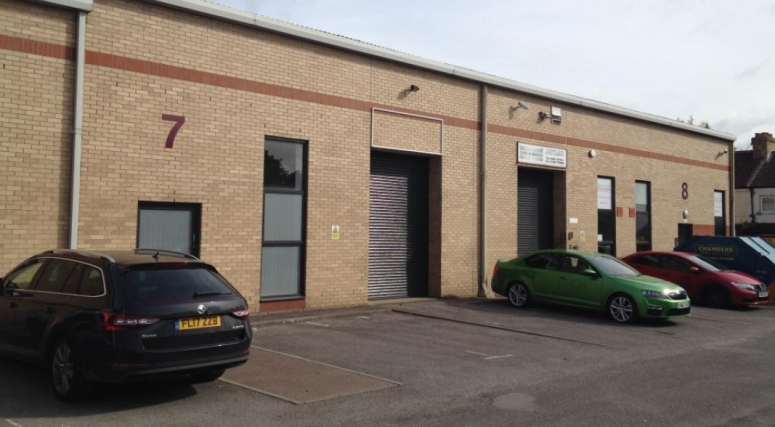 Unit 7, Boundary Business Centre,Boundary Road, Woking, Surrey GU21 5DH